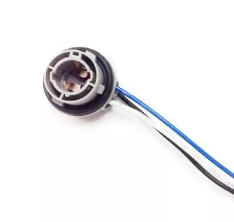 Izzó foglalat - 1157 - 21/5W - 1db