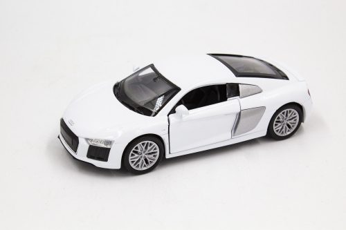 Audi R8 dobozos autó - fehér
