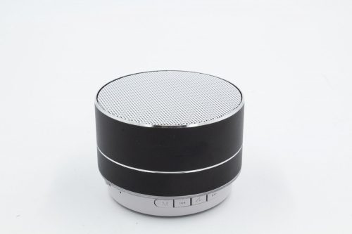 Hordozható, akkumulátoros mini bluetooth hangszóró - 64mm