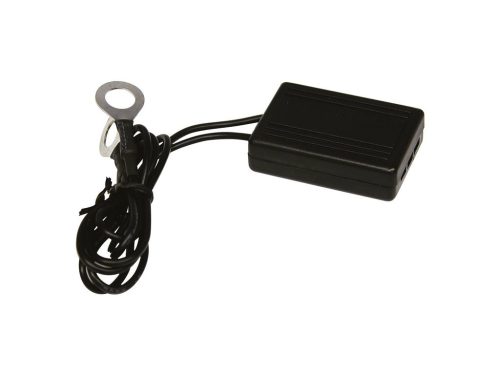 Carpoint 12V-os túlfeszültség védő