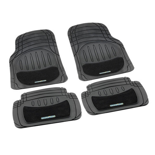 Image of 4db-os GoodYear gumi + textil autőszőnyeg szett - fekete