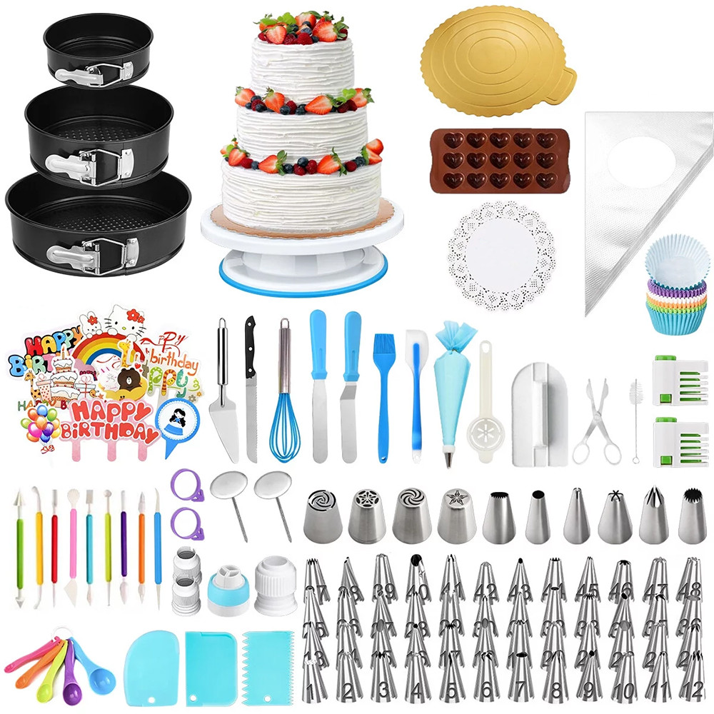 Image of Tortasütő és -díszítő készlet - 379 db-os